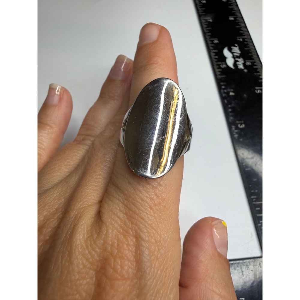 Silver Tone Elongated Oval Shield Statement Ring Size 10 Minimalist Bold Modern